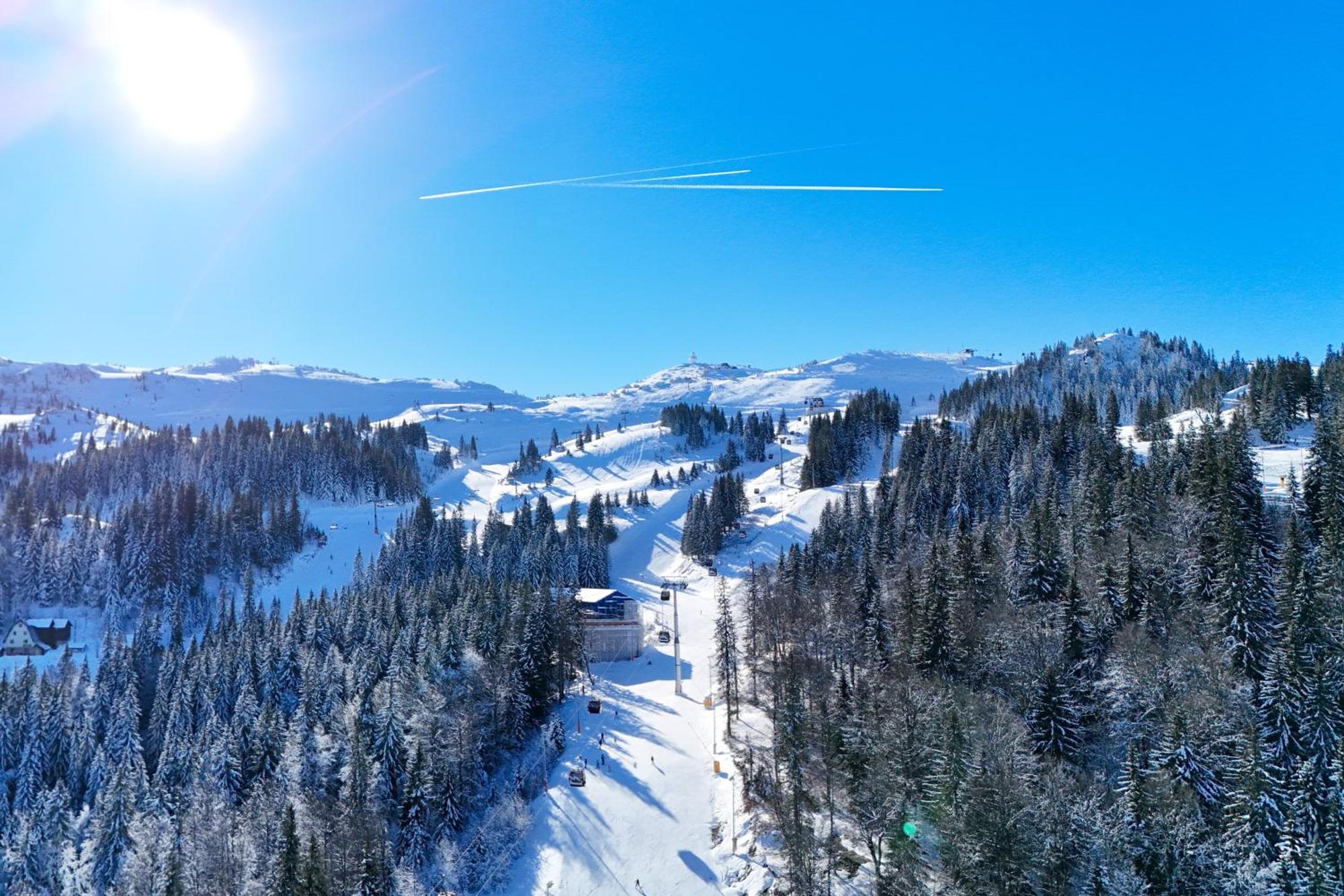 Hotel Rajska Dolina Núi Jahorina Ngoại thất bức ảnh